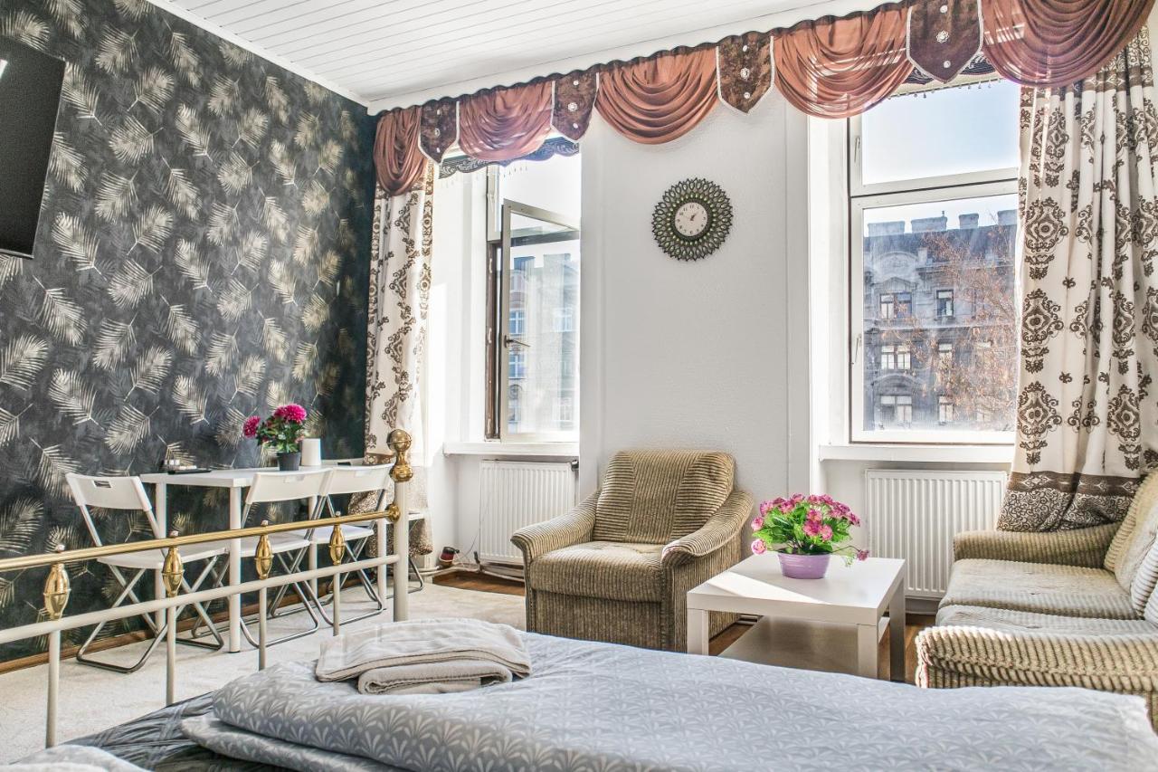 Adorable 2Br Apt. Near Millenium Tower And Danube Apartman Bécs Kültér fotó